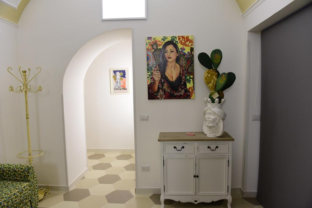 הוילה קטאניה Palazzo Clarenza Di San Domenico מראה חיצוני תמונה