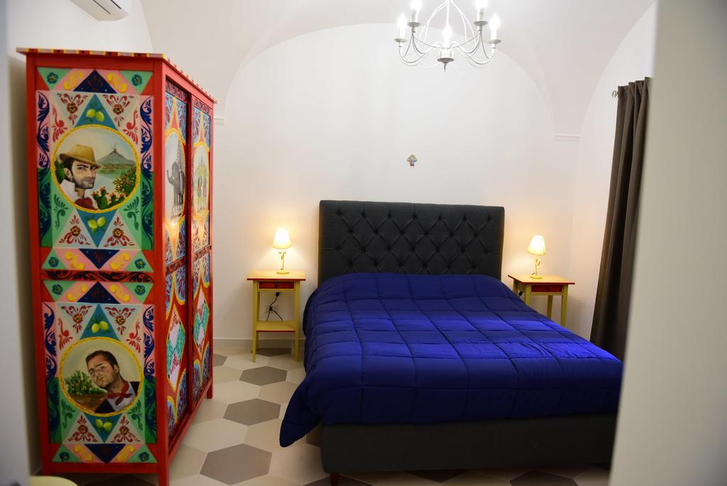 הוילה קטאניה Palazzo Clarenza Di San Domenico מראה חיצוני תמונה